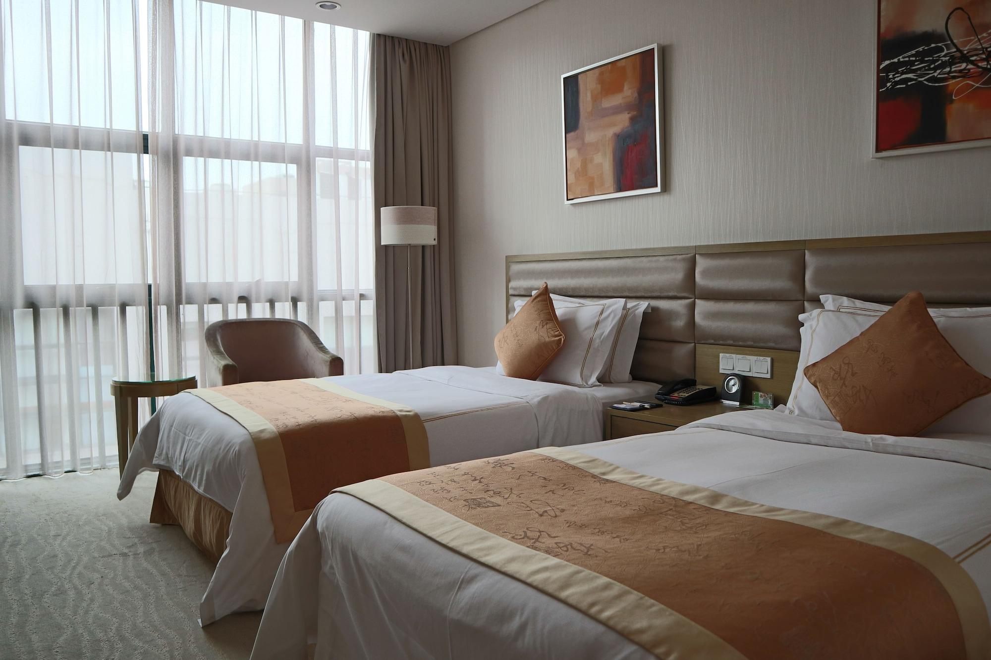 Ramada Plaza By Wyndham Shanghai Caohejing Hotel Exterior photo